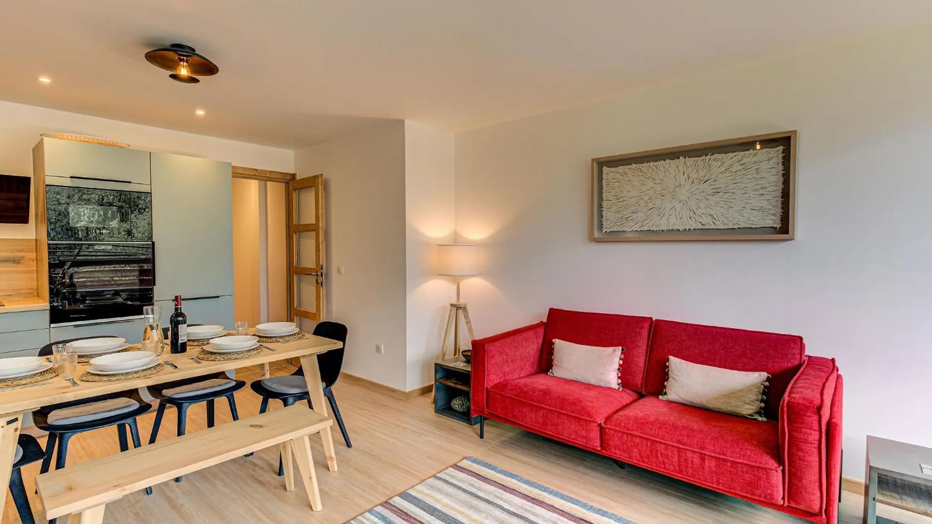 Apartment Cristal Des Glaces, Mont Blanc View, Alpes Travel, Sleeps 6 Chamonix
